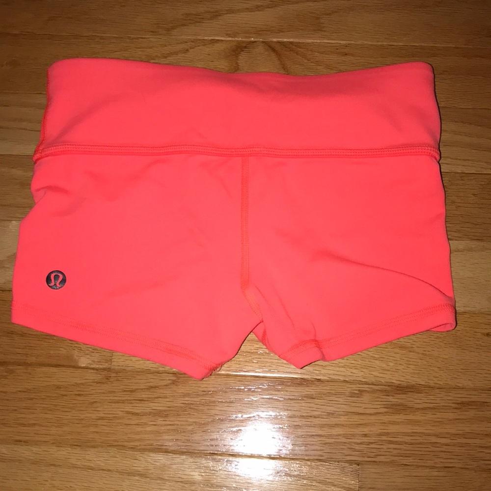 LULULEMON  SHORTS NEW NO TAG